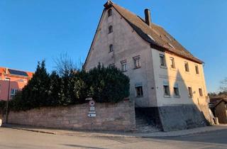 Mehrfamilienhaus kaufen in 90530 Wendelstein, Wendelstein - Denkmalgesch. Mehrfamilienhaus mit 3 Einheiten & viel Potienzial