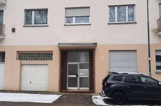 Wohnung kaufen in Norduferstraße 18, 66538 Neunkirchen, Geräumige Eigentumswohnung neu saniert