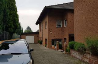 Einfamilienhaus kaufen in Schillerstraße 40, 52224 Stolberg (Rheinland), Versteigerung eines Einfamilienhauses mit ELW am 24.04.2024