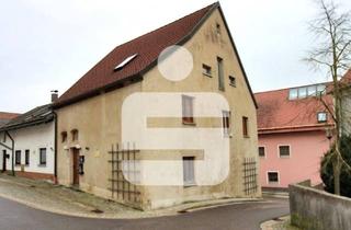 Mehrfamilienhaus kaufen in 92331 Parsberg, Parsberg - vermietetes Mehrfamilienhaus mit Potenzial