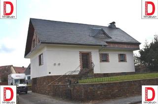 Haus kaufen in 04565 Regis-Breitingen, Regis-Breitingen - Ein- Zwei- Familienhaus mit großer WerkstattGarage (75 m²) und Keller