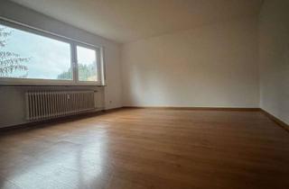 Wohnung mieten in Carl-Diem-Straße 18, 78120 Furtwangen im Schwarzwald, Geräumige 3-Zimmer-Wohnung: Ihr neues Zuhause wartet auf Sie!