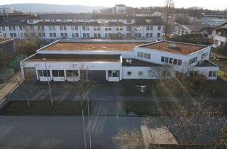 Gewerbeimmobilie kaufen in 78315 Radolfzell am Bodensee, Radolfzell: Gewerbeanwesen mit großen Hallen- / Produktionsflächen und sep. Bürogebäude