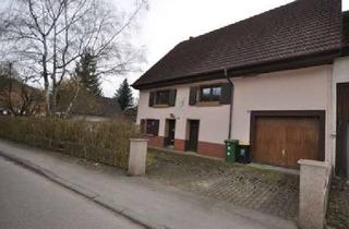 Haus kaufen in 78176 Blumberg, Einfamilienwohnhaus mit großem Grundstück in Südlage (Achdorf)