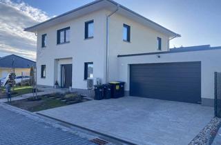 Villa kaufen in Kirchweg, 04523 Pegau, Stadtvilla mit gehobener Ausstattung
