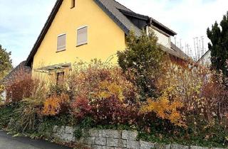 Einfamilienhaus kaufen in 91325 Adelsdorf, Adelsdorf - Charmantes Einfamilienhaus, größtenteils Saniert