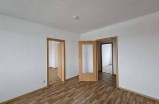 Wohnung mieten in Schulstraße 17c, 09350 Lichtenstein/Sachsen, Ruhig gelegene 2-Raumwohnung mit Wanne am Waldesrand + Balkon