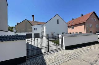 Haus kaufen in Wassergasse 18, 93128 Regenstauf, Miete vom Freistaat Bayern-Saniertes EFH/MFH im Zentrum