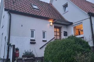 Haus kaufen in 24321 Klamp, Gemütliches Siedlungshaus in Ortsrandlage zu Lütjenburg