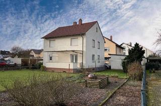 Haus kaufen in 63839 Kleinwallstadt, Kleinwallstadt - Ein- bis Zweifamilienhaus mit Garage und Garten in Kleinwallstadt