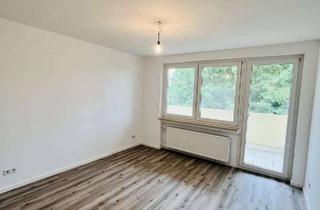 Wohnung kaufen in Danziger Str, 61440 Oberursel (Taunus), Ab Dezember mieterfrei: 2019 komplett renovierte 2 ZI-Wohnung mit Balkon und Aufzug in Oberursel