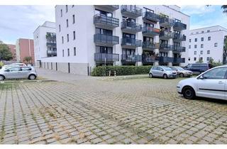 Garagen mieten in Tangermünder Straße 71, 12627 Hellersdorf (Hellersdorf), Außenstellplatz in Berlin-Hellersdorf