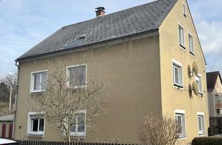Haus kaufen in 09366 Niederdorf, Hobbybastler und Autoliebhaber aufgepasst! Großes Wohnhaus mit eigener Werkstatt!