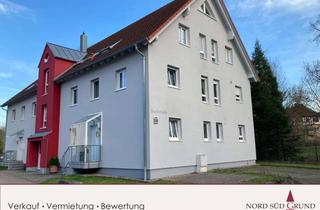 Wohnung kaufen in 75057 Kürnbach, Moderne 4-Zi.-Maisonette-Whg. ca. 97 m². Balkon. Ruhige Lage am Schloss.