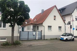 Einfamilienhaus kaufen in Neutharder Strasse 19, 76689 Karlsdorf-Neuthard, Einfamilienhaus, 4 Zimmer, Küche, 2 Bäder