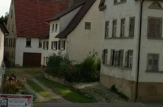 Haus kaufen in 72108 Rottenburg, Rottenburg am Neckar - Haus mit Scheune und Nebengebäude