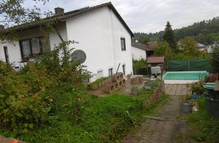 Haus kaufen in 94501 Aldersbach, Aldersbach - DHH mit Pool und Doppelgarage
