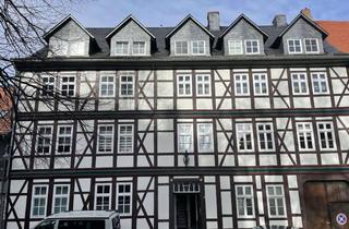Wohnung kaufen in 38640 Goslar, RESERVIERT! Vermietete 5-Zimmer-Wohnung im Zentrum