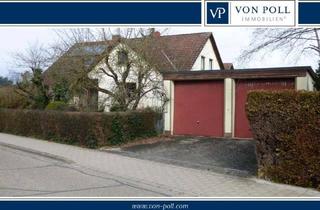 Haus kaufen in 91710 Gunzenhausen, Geräumiges Zweifamilienhaus mit vier Garagen und großem Grundstück