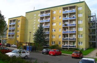 Wohnung mieten in E.-Schneller-Sdlg. 5, 09350 Lichtenstein, Schöne helle Singlewohnung mit Dusche, Balkon und Fahrstuhl