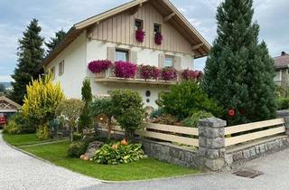 Haus kaufen in 94269 Rinchnach, Ein Zweifamilienhaus in toller Siedlungslage von Rinchnach