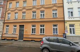 Wohnung kaufen in 19053 Paulsstadt, 66 qm Zweizimmer Eigentumswohnung als Kapitalanlage in Schwerin