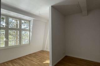 Wohnung mieten in Bertha Von Suttner Straße, 15806 Zossen, Wohnen im Denkmal - einladende 3-Raum-Wohnung im historischen Quartier