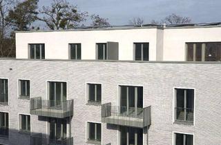 Wohnung mieten in 14089 Kladow (Spandau), 3-Zimmer-Mietwohnung im Dachgeschoß, 86,3 m², 2 Terrassen, EBK, Tiefgarage, Fahrstuhl, Kladow