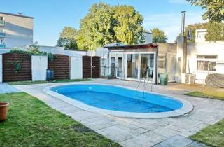 Haus kaufen in Wiener Str. 19, 45768 Marl, Bungalow mit Pool und Garage auf EP-Grund in Alt-Marl - Sanierungsbedarf
