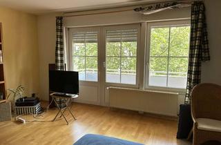 Wohnung kaufen in 65843 Sulzbach (Taunus), Moderne 2-Zimmerwohnung in bester Lage mit großem Sonnenbalkon!