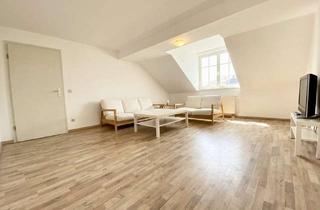 Wohnung kaufen in 09112 Kaßberg, sofort verfügbar - 2-Raumwohnung Dachgeschoss mit Einbauküche in Chemnitz Kaßberg kaufen