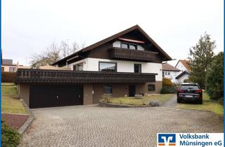 Einfamilienhaus kaufen in 72587 Römerstein, Gepflegtes Einfamilienhaus mit ELW, Doppelgarage, Dachterrasse und großem Grundstück in Böhringen!