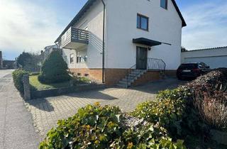 Haus kaufen in Regelsbacher Str. 22 A, 90547 Stein, Dreifamilienhaus zzgl. BAUGRUNDSTÜCK