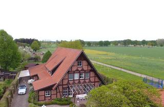Haus kaufen in 30916 Isernhagen, Fachwerktraum in toller Lage