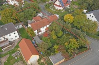 Grundstück zu kaufen in 91074 Herzogenaurach, RESERVIERT! Großes Eckgrundstück mit Altbestand!