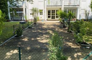 Wohnung kaufen in Hofbrunnstraße 33a, 81479 Solln, Helle 2-Zimmer-Terrassenwohnung mit eigenem 85qm Garten in München Solln (privat, Provisionsfrei)
