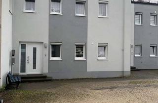 Haus kaufen in Ingolstädter Str. 8a, 84048 Mainburg, Reihenmittelhaus mit 2 Wohnungen