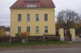 Mehrfamilienhaus kaufen in Poppitzer Str., 09306 Rochlitz, Reserviert - Mehrfamilienhaus mit PV Anlage + Garagen