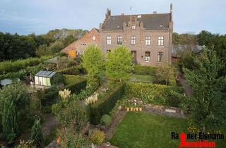 Haus kaufen in 47546 Kalkar, Unterer Niederrhein: exklusives Landgut mit wunderschönem denkmalgeschützten Herrenhaus + Ländereien