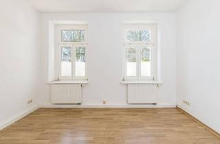 Wohnung kaufen in 04317 Leipzig, Leipzig - Altbaucharme am Lene-Voigt-Park: 3-Zimmer-Wohnung mit Balkon