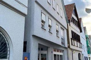 Wohnung kaufen in 73230 Kirchheim, Charmante Dachgeschosswohnung im malerischen Städtchens Kirchheim unter Teck