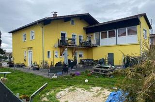 Haus kaufen in 94121 Salzweg, Salzweg / Straßkirchen nähe Passau 3-Familienhaus