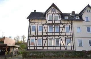 Haus kaufen in Am Bahndamm, 37627 Stadtoldendorf, Wohnhaus mit 3 Wohneinheiten und Nebengebäude in 37627 Stadtoldendorf!