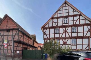 Haus kaufen in 37130 Gleichen, Imposantes Fachwerkhaus in Sattenhausen, Gemeinde Gleichen, frei und sofort verfügbar