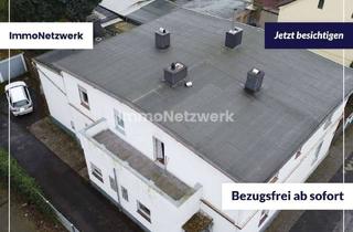 Doppelhaushälfte kaufen in Sommerdellenstraße 38, 44866 Wattenscheid-Mitte, Behagliche Doppelhaushälfte mit zwei Wohneinheiten und geräumigen Garagen