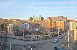 Wohnung kaufen in 99084 Brühlervorstadt, Freigezogene Altbauwohnung mit grandiosem Ausblick in zentraler Lage