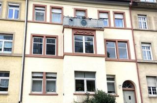 Wohnung kaufen in Karlsruherstr., 79108 Zähringen, vermietete Altbau-ETW