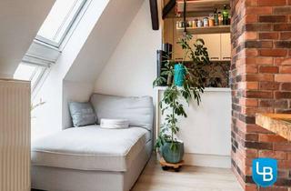 Wohnung kaufen in 24149 Neumühlen-Dietrichsdorf, Schöne Dachgeschosswohnung mit dem gewissen Extra