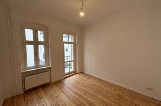 Wohnung mieten in Flemmingstraße 10, 12555 Köpenick (Köpenick), Frisch sanierte Altbauwohnung mit Balkon!