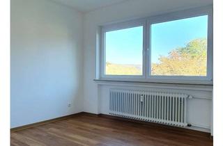 Sozialwohnungen mieten in Hubertusstr., 57299 Burbach, Gemütliche 3 Zimmerwohnung in Burbach mit Balkon *Wohnberechtigungsschein erforderlich*